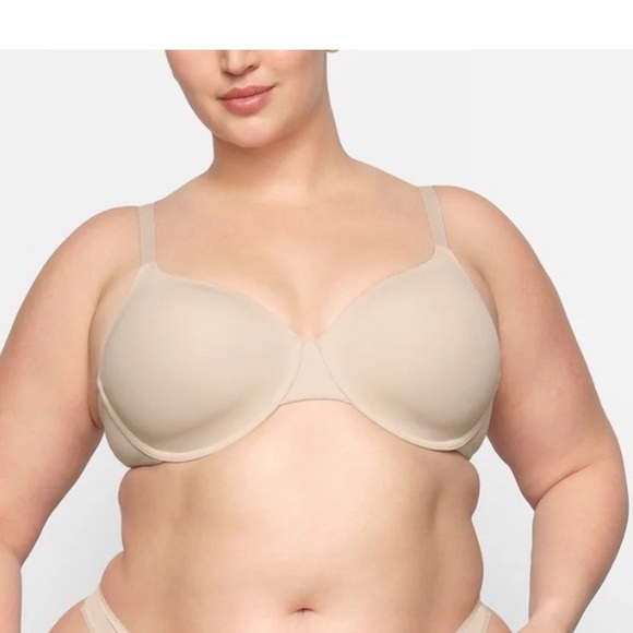 Skims Fits Everybody T-Shirt Bra demi in sand new - Picture 2 of 4